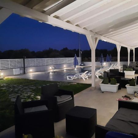 Perladelmare Aparthotel Avola Exteriör bild