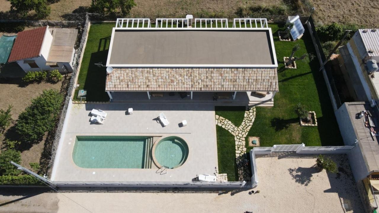 Perladelmare Aparthotel Avola Exteriör bild